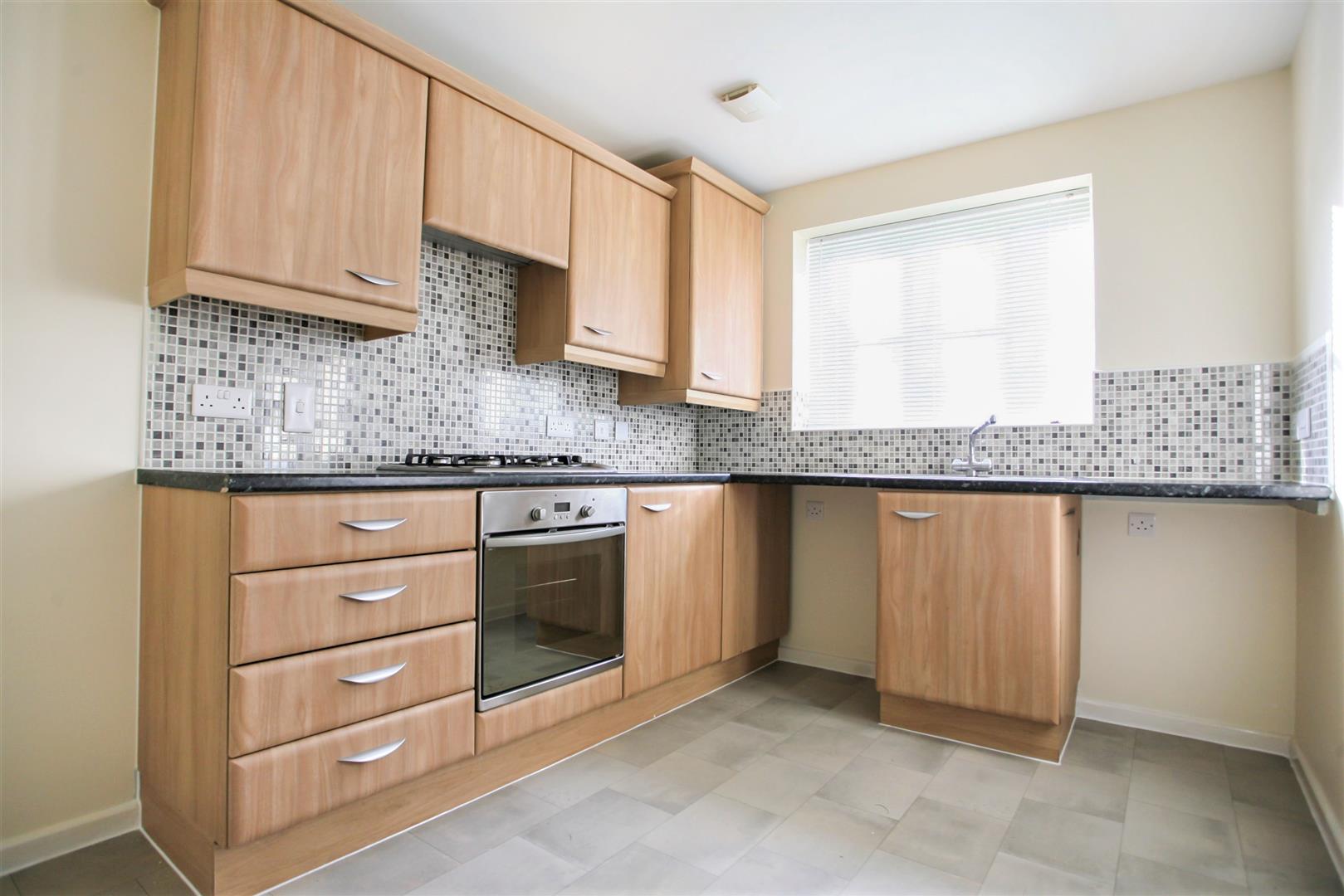 FITTED KITCHEN / BREAKFAST ROOM